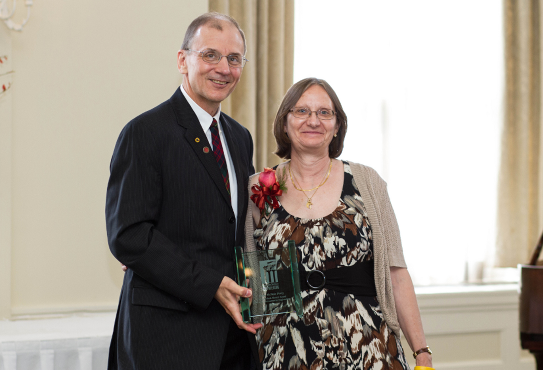 Linda_2013 Award