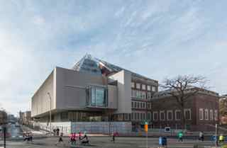 The Harvard Art Museums, during renovation and expansion, showing the new addition. February 2, 2014. Photo: Peter Vanderwarker