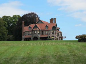 Exterior of The Eustis Estate/Historic New England
